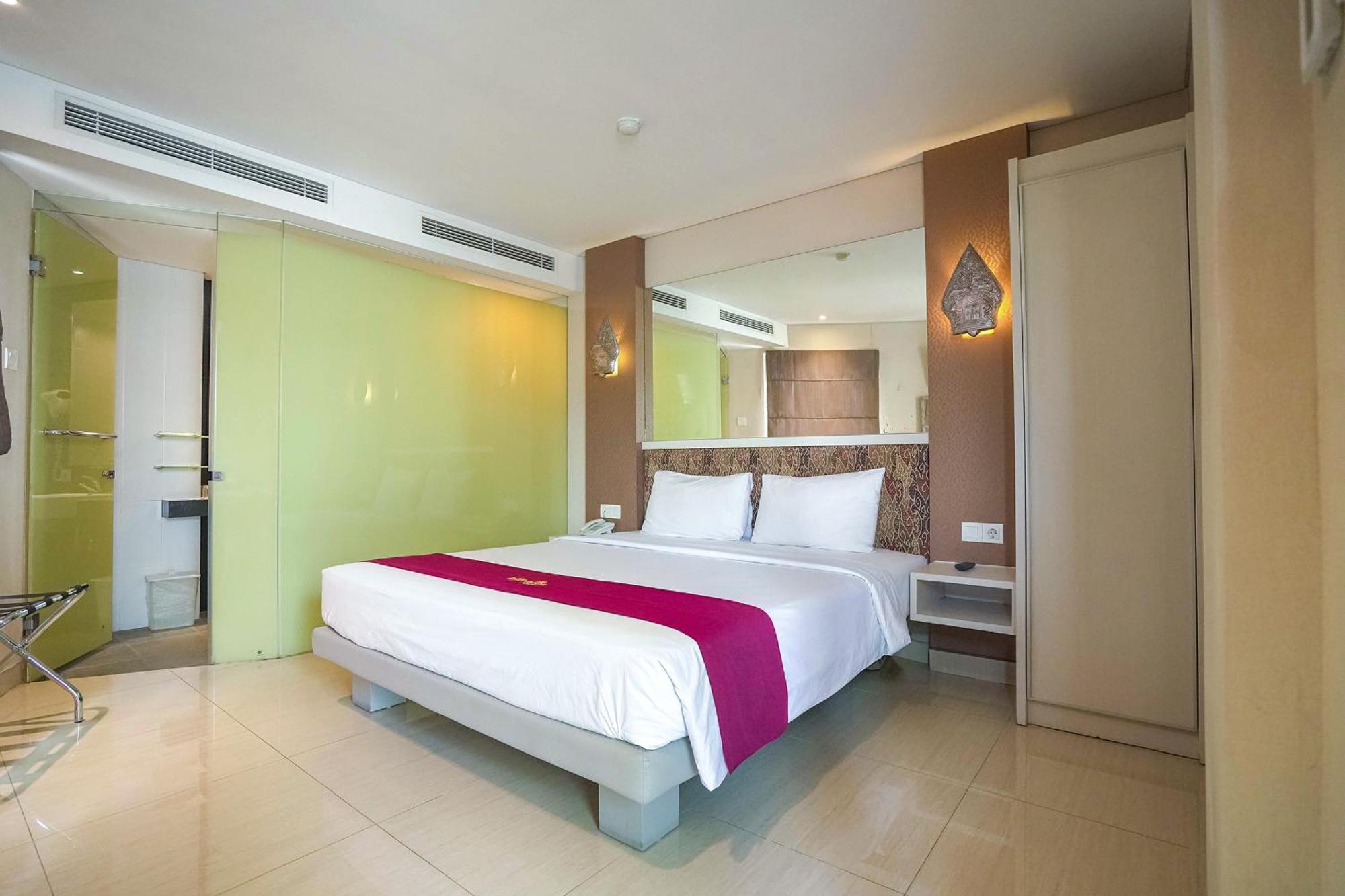 Hotel Pyrenees Jogja Yogyakarta